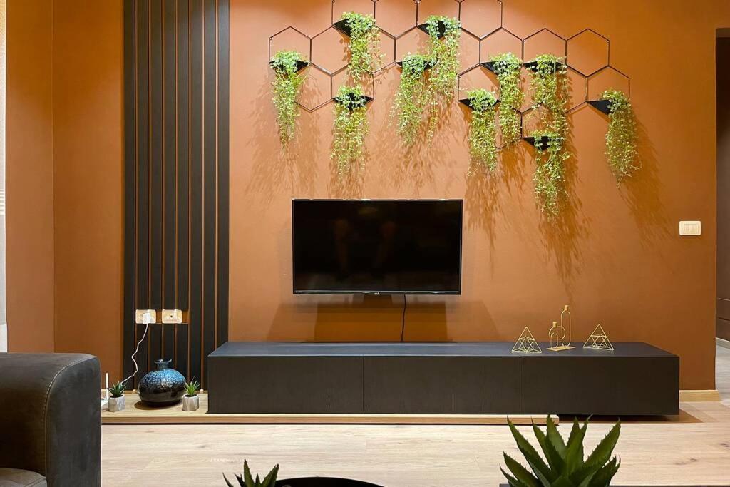 The Brownie Apartment Влёра Экстерьер фото